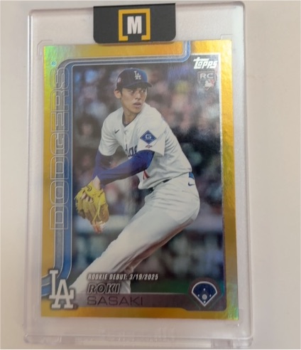 2025 Topps Update #US199 Roki Sasaki Rookie Debut — front