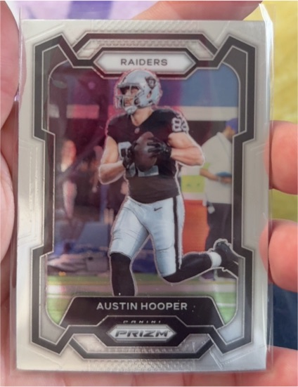 2023 Panini Prizm #172 Austin Hooper — front