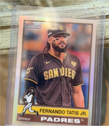 2025 Topps Heritage #118 Fernando Tatis Jr. — front