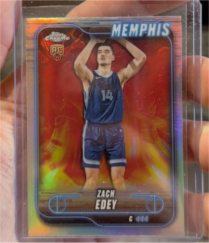 2024-25 Topps Chrome #152 Zach Edey — front