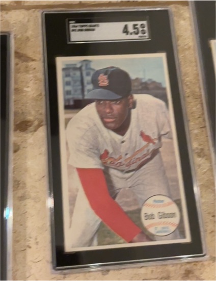 1964 Topps Giants #41 Bob Gibson — front