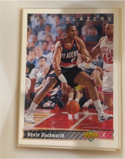 1992-93 Upper Deck #104 Kevin Duckworth — front