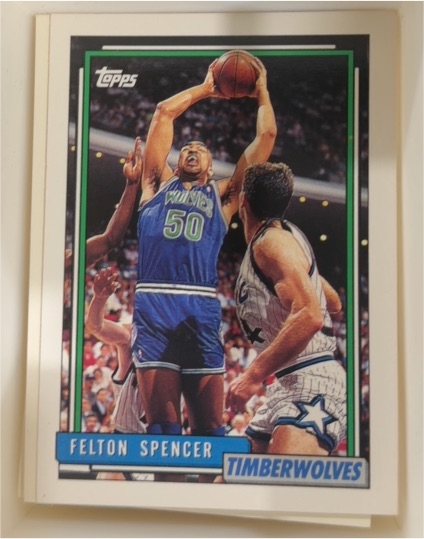 1992-93 Topps #152 Felton Spencer Minnesota Timberwolves — front