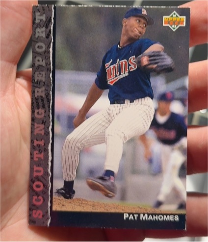 1992 Upper Deck Scouting Report #SR16 Pat Mahomes — front