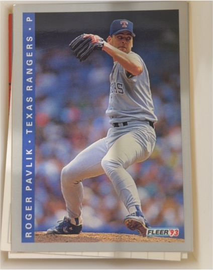 1993 Fleer #688 Roger Pavlik — front