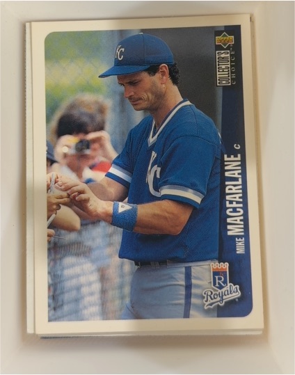 1996 Collector's Choice #575 Mike Macfarlane — front