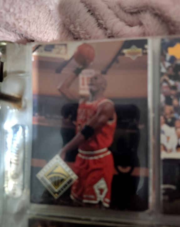 1993 Upper Deck #438 Michael Jordan — front