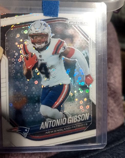 2025 Panini Prizm #224 Antonio Gibson — front