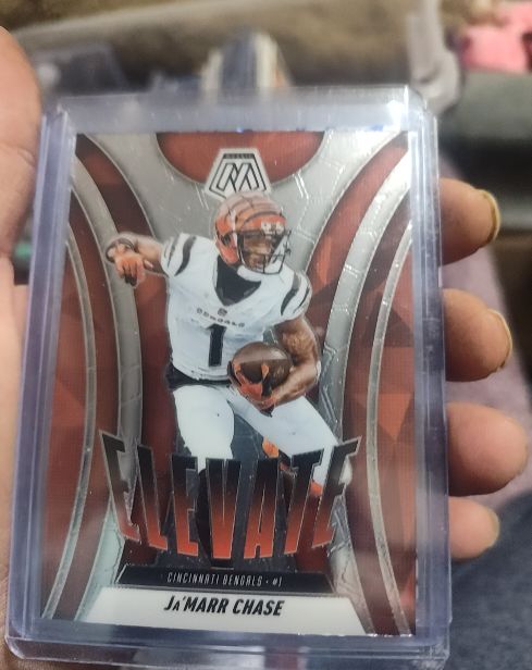2025 Panini Mosaic Elevate #14 Ja'Marr Chase — front