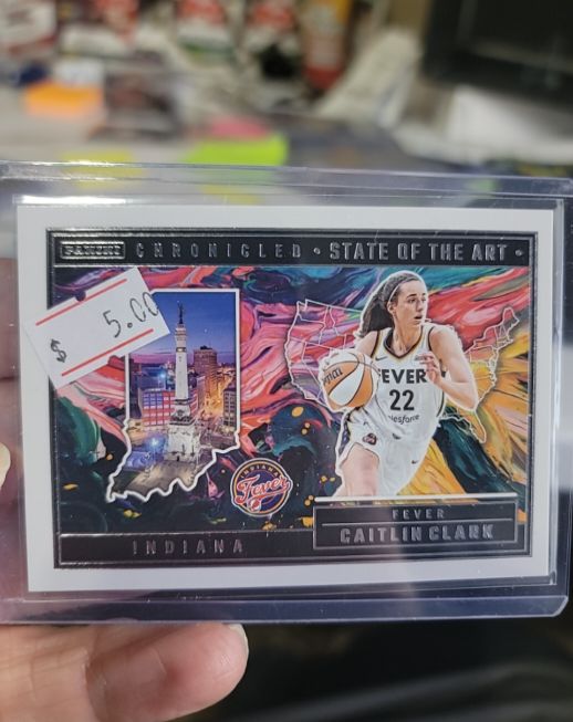 2025 Panini Chronicles State of the Art #86 Caitlin Clark — front