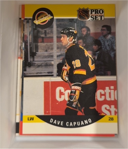 1990 Pro Set #28 Dave Capuano — front