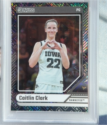 2024 Panini Donruss #11 Caitlin Clark — front