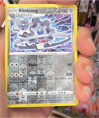 2020 Pokémon Sword & Shield Darkness Ablaze #127 Klinklang — front
