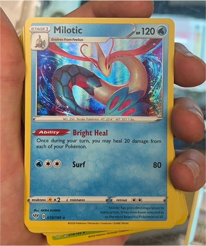 2020 Pokémon Darkness Ablaze #039 Milotic — front