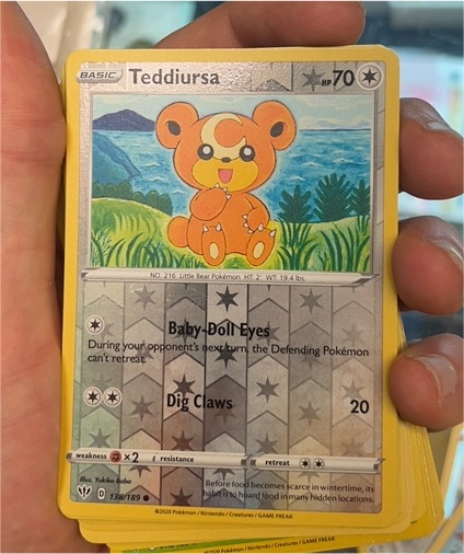 2020 Pokemon Darkness Ablaze #138 Teddiursa — front