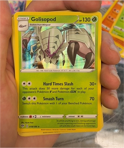 2020 Pokémon Darkness Ablaze #018 Golisopod — front