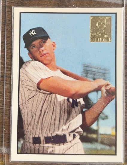 1996 Topps Commemorative Set #22 Mickey Mantle — front