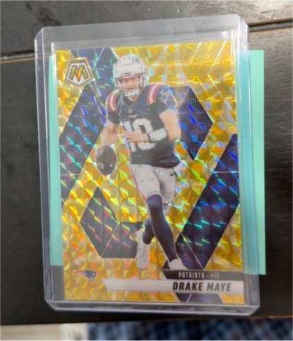 2025 Panini Mosaic #28 Drake Maye — front