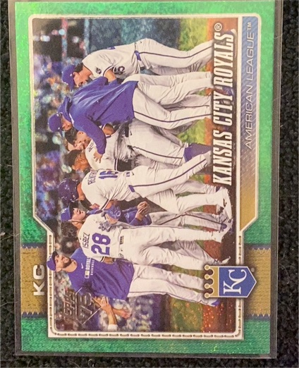 2026 Topps #34 Kansas City Royals Team Card — front