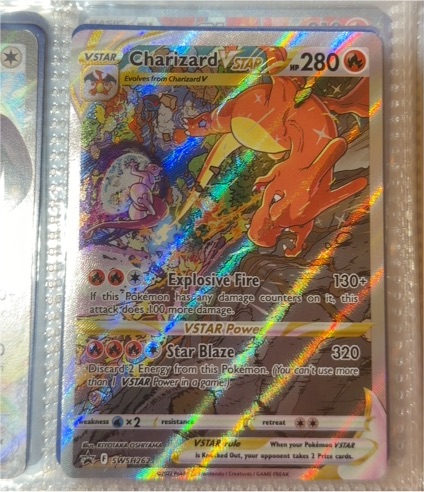 2022 Pokémon TCG SWSH262 Charizard VSTAR — front