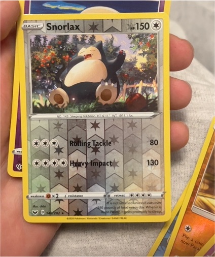 2020 Pokémon Sword & Shield #140 Snorlax — front