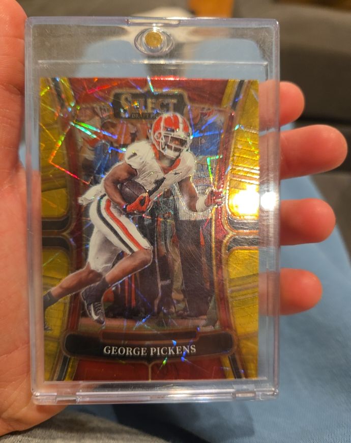2023 Panini Select Draft Picks #67 George Pickens Gold Lazer Prizm — front