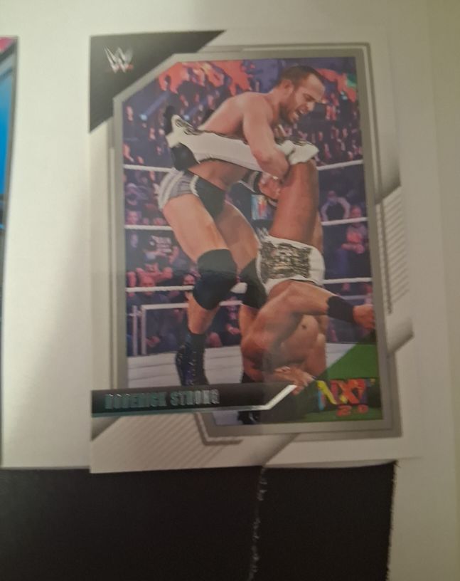 2022 Panini WWE NXT 2.0 #72 Roderick Strong — front