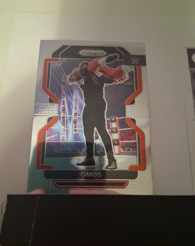 2022 Panini Prizm WWE #170 Omos — front