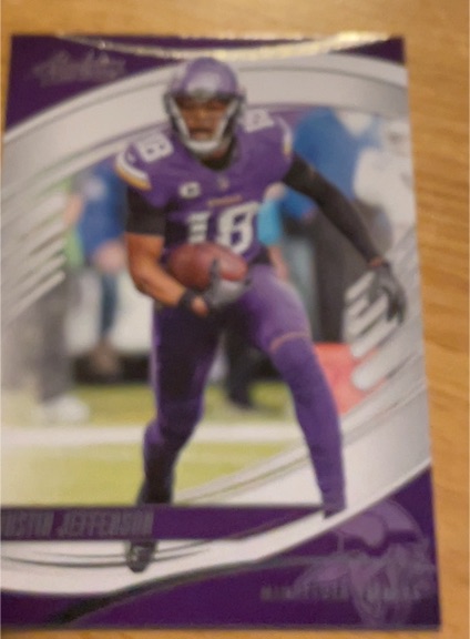2025 Panini Absolute #5 Justin Jefferson — front