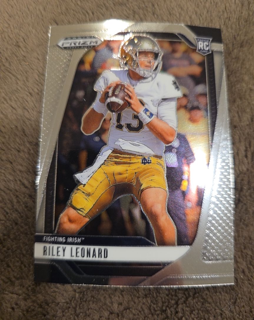 2025 Panini Prizm Draft Picks #76 Riley Leonard — front