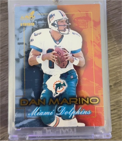 1999 Pacific Aurora #11 Dan Marino Championship Fever — front