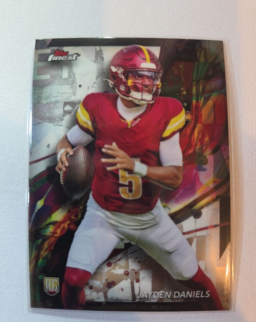 2024 Topps Finest #67 Jayden Daniels — front