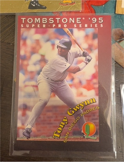1995 Tombstone Pizza Super-Pro Series #24 Tony Gwynn — front