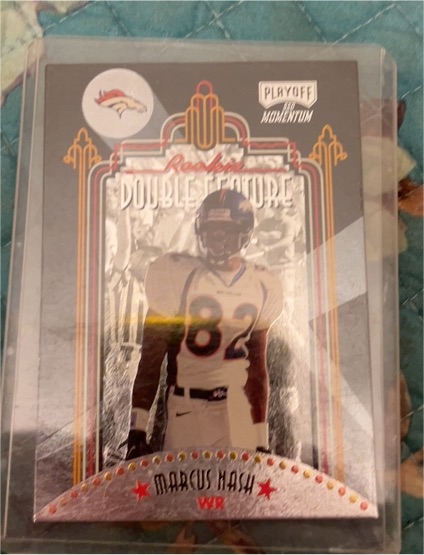 1998 Playoff Momentum Rookie Double Feature #9 Marcus Nash — front