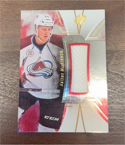 2016-17 Upper Deck SPx #10 Nathan MacKinnon — front