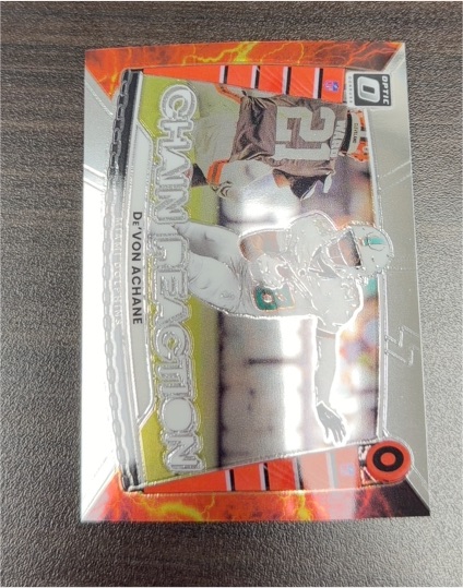 2025 Panini Donruss Optic #3 De'Von Achane Chain Reaction — front