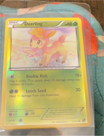 2011 Pokemon Black & White #13 Deerling — front