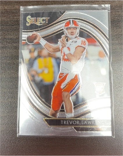 2021 Panini Chronicles Draft Picks Select #258 Trevor Lawrence — front