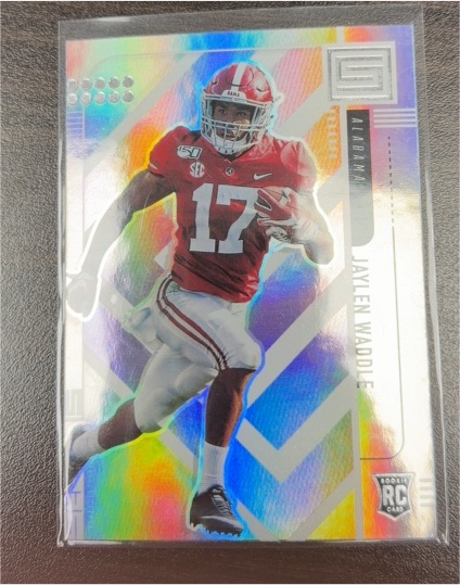 2021 Panini Chronicles Status Draft Picks #164 Jaylen Waddle — front