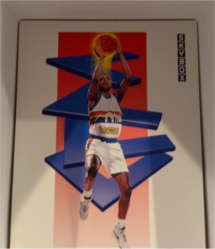 1991-92 Skybox #564 Dikembe Mutombo — front