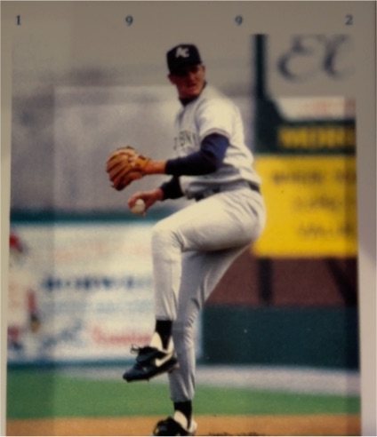 1992 Baseball Slide Kansas City Royals Pitcher — front
