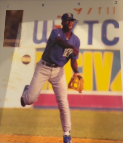 1992 Baseball #9/111 Unknown Player — front