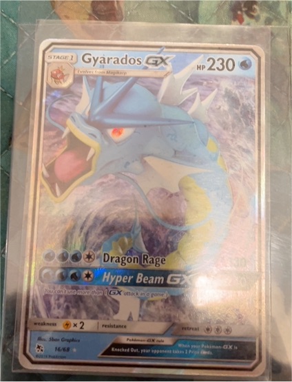 2019 Pokémon Hidden Fates #16 Gyarados GX — front