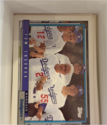 1992 Topps #261 Tom Lasorda — front
