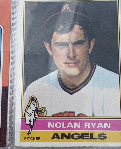 1976 Topps #330 Nolan Ryan — front