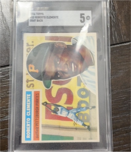 1956 Topps #33 Roberto Clemente — front