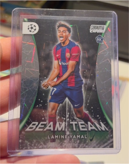 2024 Topps Stadium Club Chrome Beam Team #RC Lamine Yamal — front
