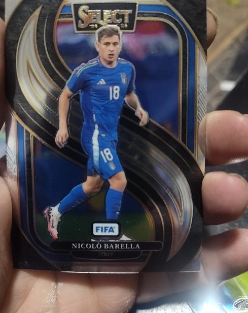 2024-25 Panini Select FIFA #187 Nicolò Barella — front