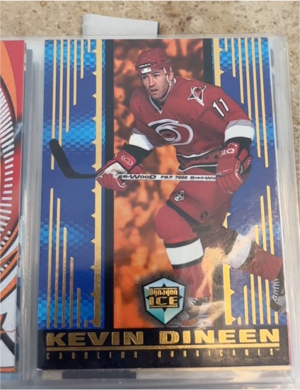 1998-99 Pacific Dynagon Ice #30 Kevin Dineen — front
