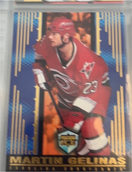 1998-99 Pacific Dynagon Ice #32 Martin Gelinas — front